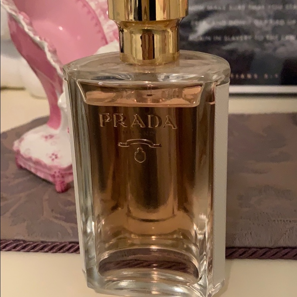 Prada fragrance